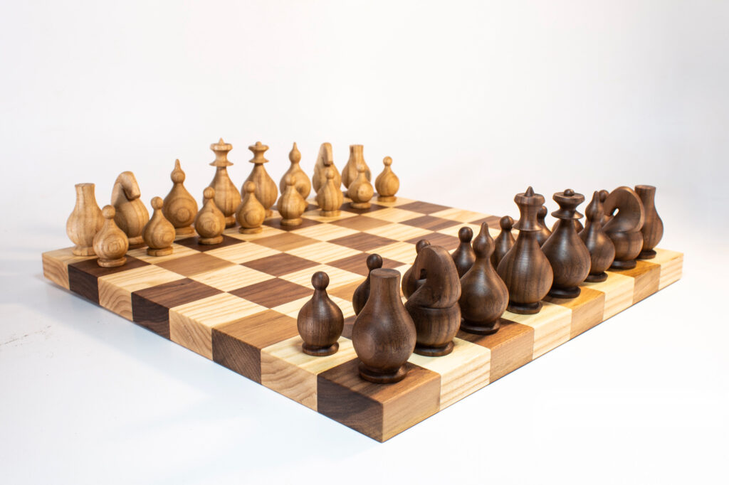 Handcrafted chess set by Lovenlight